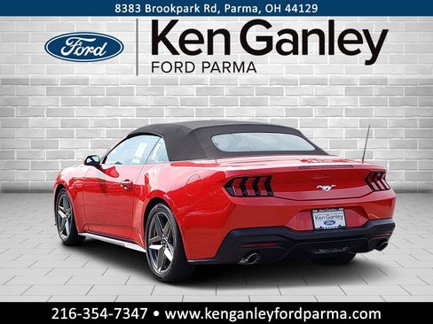 New 2025 Ford Mustang EcoBoost image 7