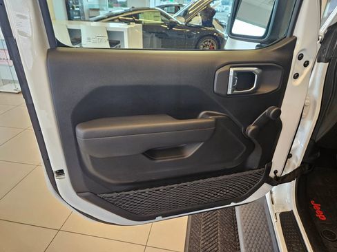 Used 2024 Jeep Wrangler Sport image 13