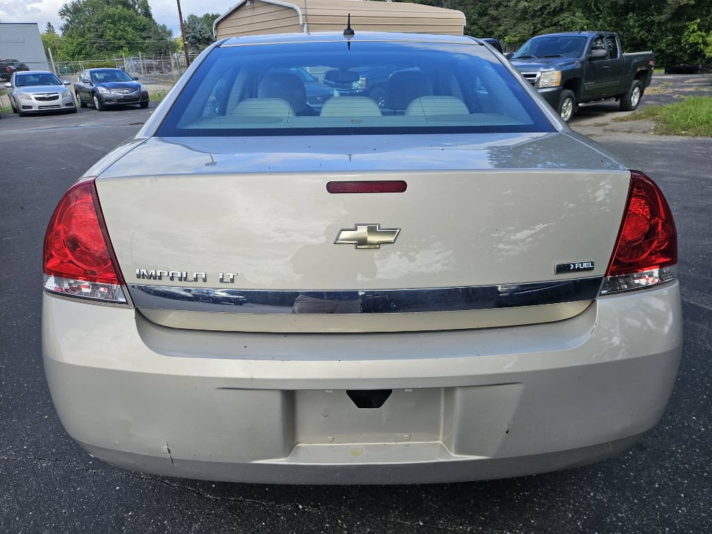 Used 2009 Chevrolet Impala LT FWD image 8
