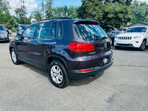 Used 2016 Volkswagen Tiguan S image 5