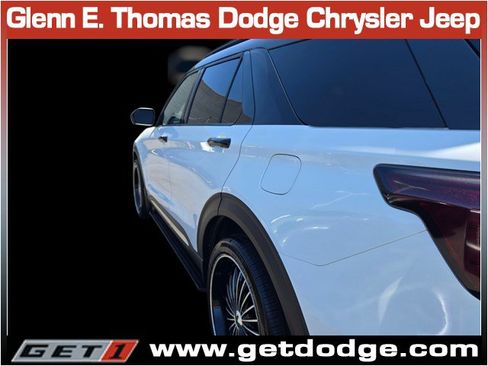 Used 2020 Ford Explorer XLT w/ Equipment Group 202A RWD image 12