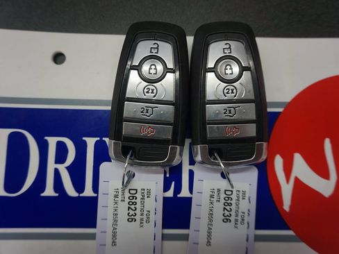 Used 2024 Ford Expedition Max Limited RWD image 21