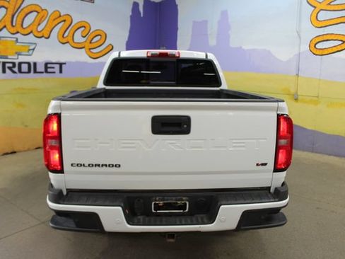 Used 2021 Chevrolet Colorado Z71 AWD/4WD image 7
