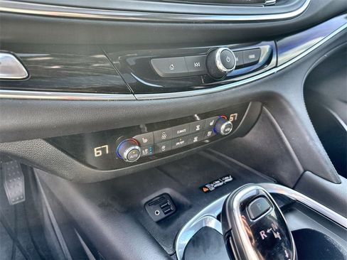 Used 2020 Buick Enclave Avenir w/ Avenir Technology Package image 27