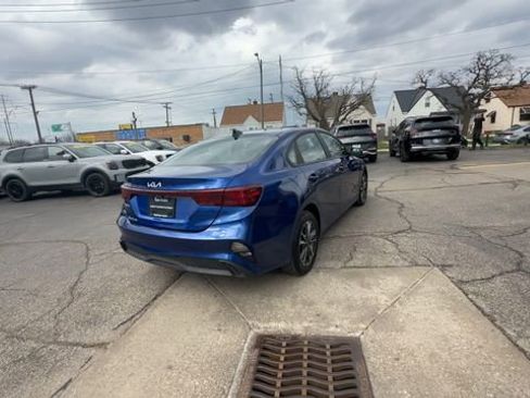 Certified 2024 Kia Forte LXS w/ LXS Technology Package image 8