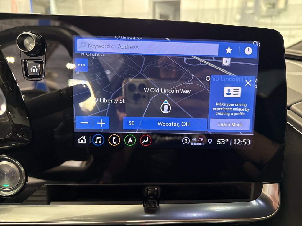 Used 2022 Chevrolet Corvette Stingray Premium Cpe w/ Z51 Performance Package RWD image 11