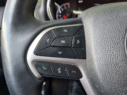 Used 2018 Jeep Grand Cherokee Altitude image 28