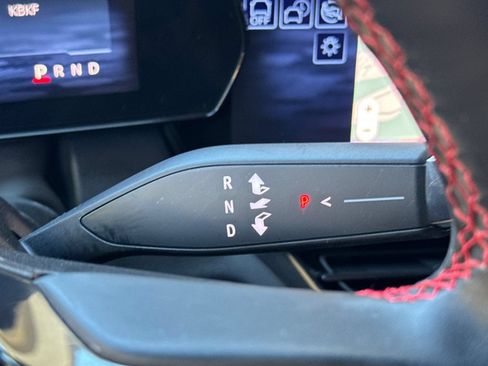 Used 2024 Chevrolet Equinox EV RS FWD image 31