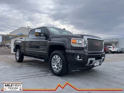 Used 2016 GMC Sierra 2500 Denali w/ Duramax Plus Package