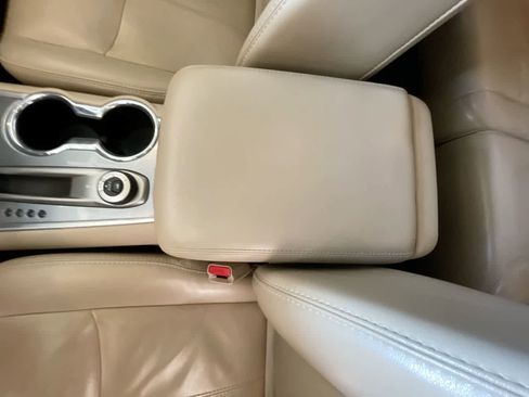 Used 2019 Nissan Pathfinder SL w/ SL Premium Package AWD/4WD image 21