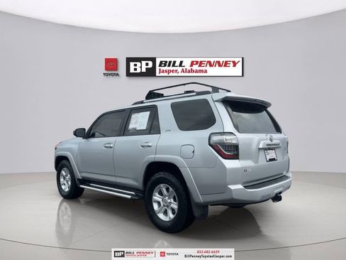 Used 2019 Toyota 4Runner SR5 image 3
