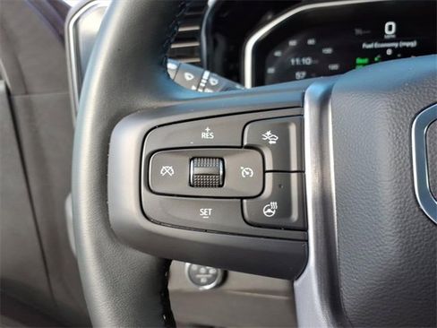 Used 2024 GMC Sierra 1500 Elevation image 18