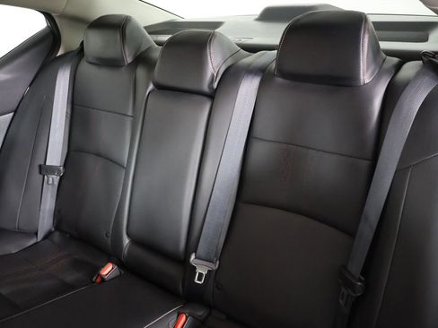 Used 2023 Nissan Altima 2.0 SR FWD image 33