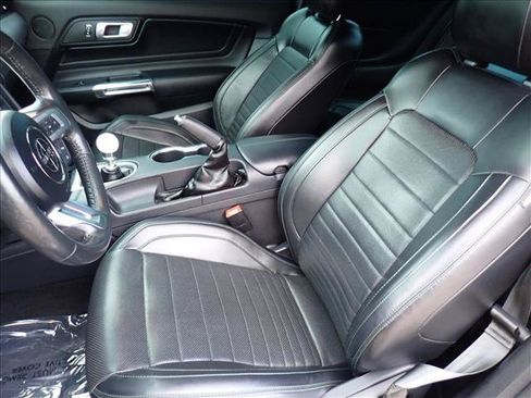 Used 2019 Ford Mustang Bullitt w/ Bullitt Electronics Package RWD image 9
