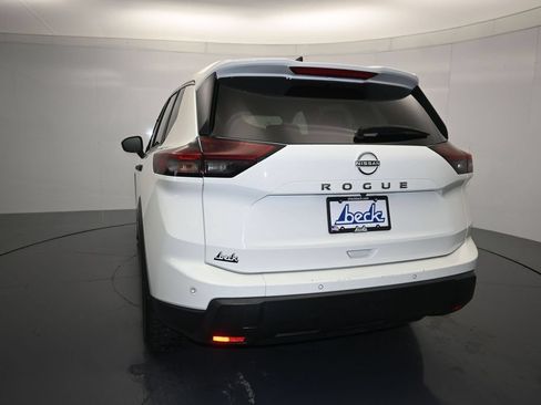 Certified 2024 Nissan Rogue S FWD image 23
