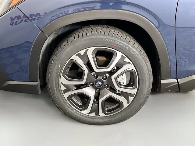 Used 2024 Subaru Ascent Limited AWD/4WD image 28