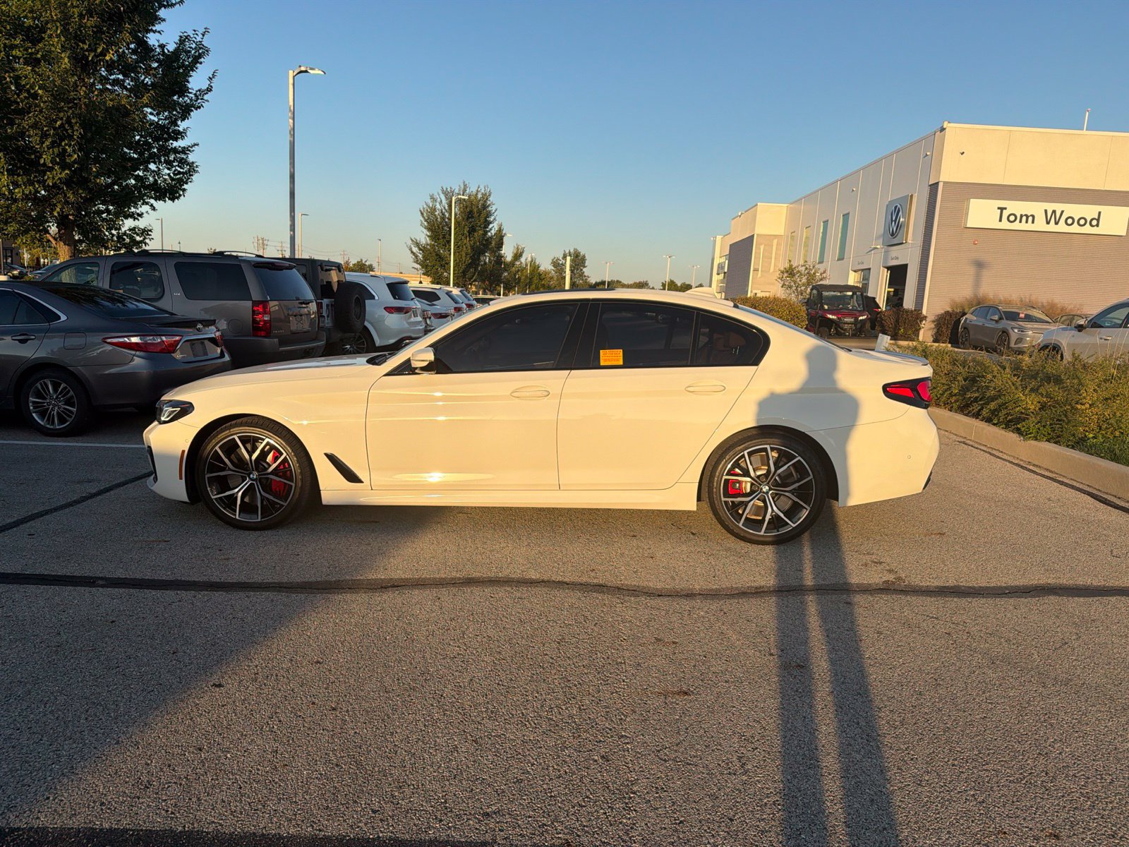 Used 2023 BMW 540i xDrive w/ M Sport Package AWD/4WD image 9