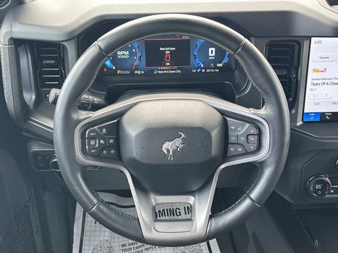 Used 2025 Ford Bronco Badlands AWD/4WD image 23