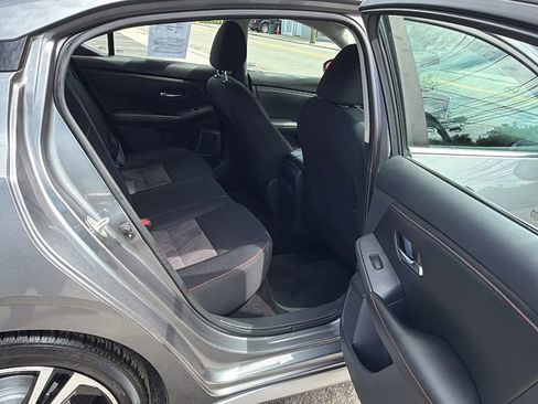 Used 2020 Nissan Sentra SR FWD image 26