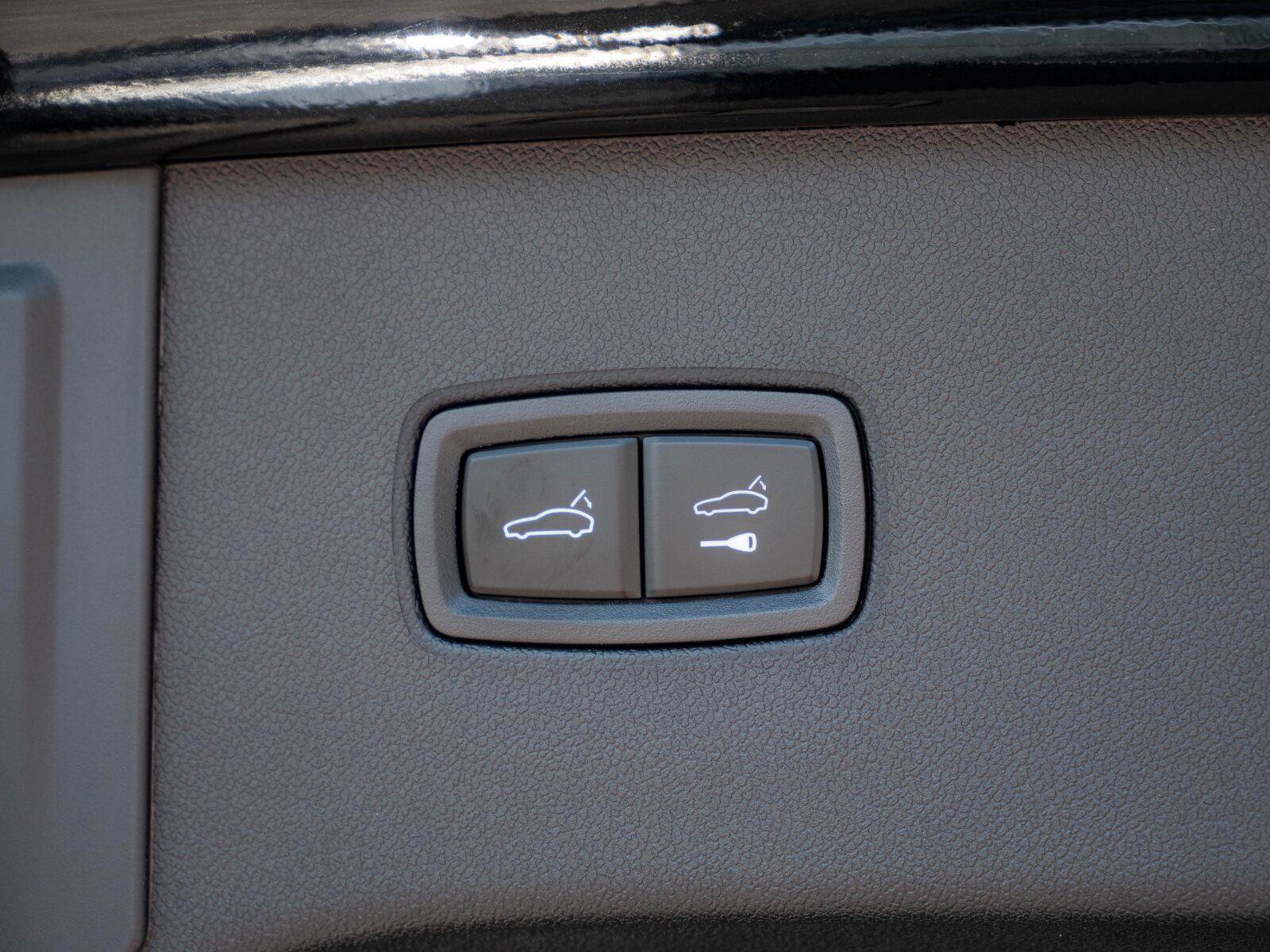 Certified 2026 Porsche Cayenne GTS AWD/4WD image 33