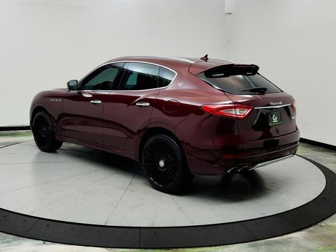 Used 2017 Maserati Levante S AWD/4WD image 7