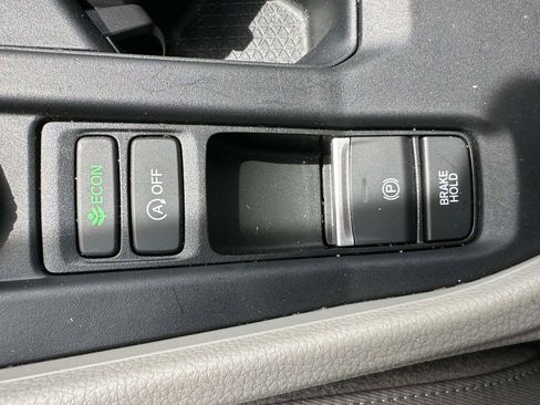 Used 2023 Honda Accord EX image 23