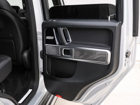 Used 2020 Mercedes-Benz G 550 w/ Seat Comfort Package image 27