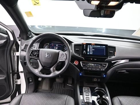 Used 2023 Honda Passport Elite image 19