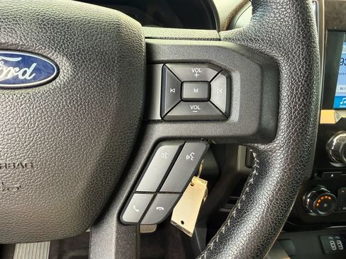 Used 2016 Ford F150 XLT w/ Equipment Group 302A Luxury AWD/4WD image 17