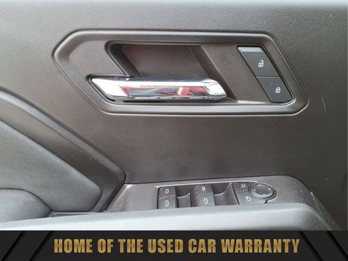 Used 2023 Chevrolet Colorado LT w/ LT Convenience Package II image 13