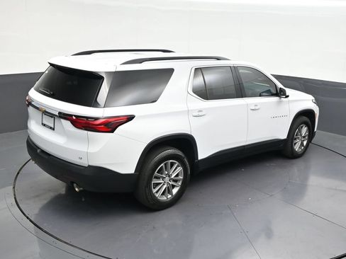 Used 2024 Chevrolet Traverse LT FWD image 21