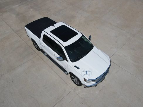 Used 2020 RAM 1500 Laramie AWD/4WD image 52