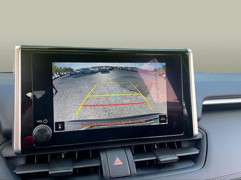Used 2025 Toyota RAV4 XLE w/ Convenience Package FWD image 27