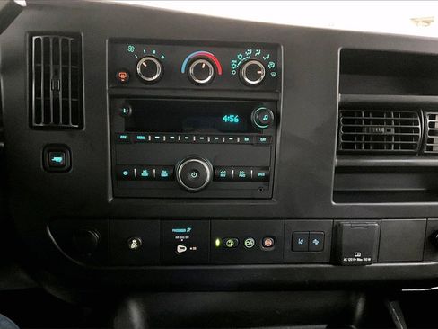 Used 2020 Chevrolet Express 3500 LT w/ LT Preferred Equipment Group image 14