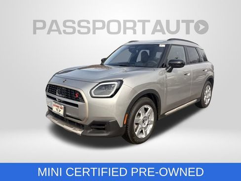 Used 2025 MINI Cooper Countryman S image 1