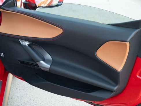 Used 2024 Ferrari SF90 Spider image 49