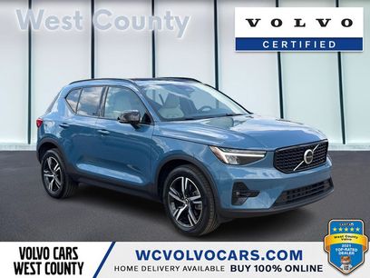 Used 2023 Volvo XC40 B5 Plus w/ Climate Package