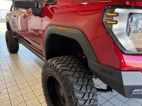 Used 2025 GMC Sierra 2500 AT4 w/ AT4 Premium Plus Package AWD/4WD image 27