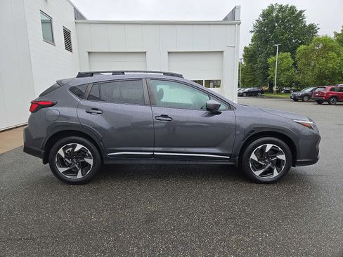Used 2024 Subaru Crosstrek 2.5i Limited w/ Crosstrek Mirror Package AWD/4WD image 7