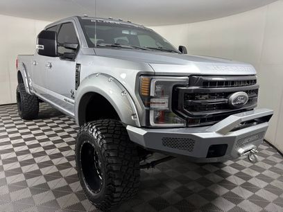 Used 2022 Ford F250 Lariat w/ Black Appearance Package
