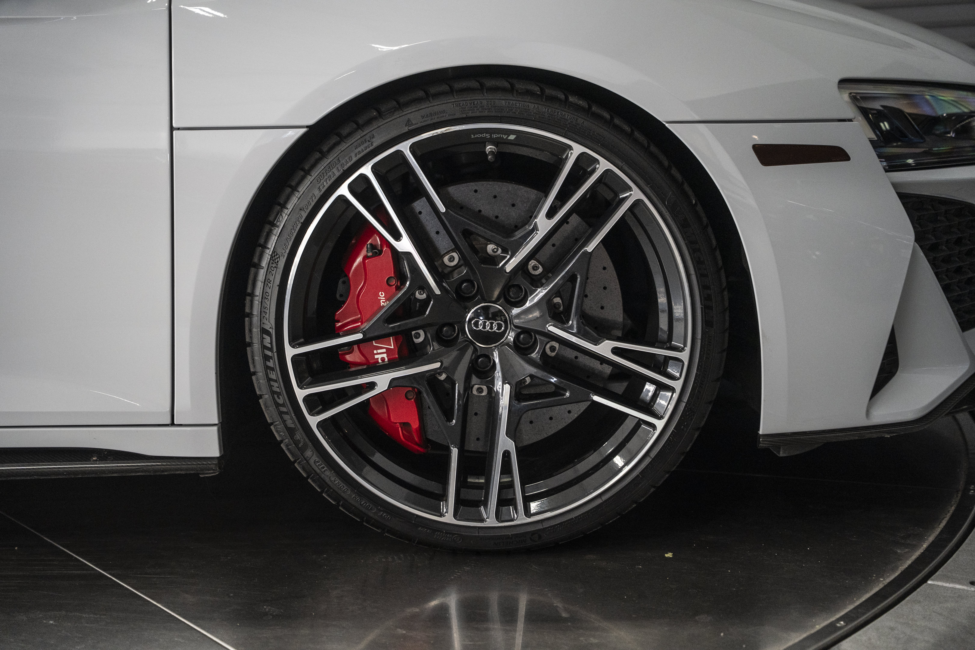 Used 2020 Audi R8 V10 performance AWD/4WD image 24