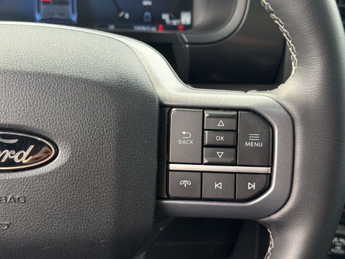 Used 2025 Ford F150 Lariat w/ Equipment Group 501A Mid AWD/4WD image 33