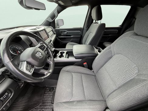 Used 2019 RAM 1500 Big Horn AWD/4WD image 9