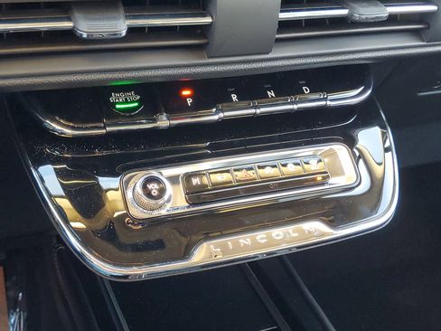 New 2026 Lincoln Corsair Premiere image 22