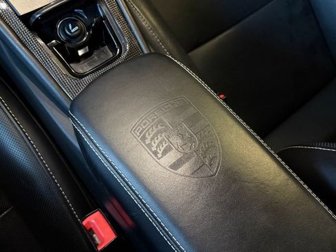 Used 2017 Porsche 911 Turbo AWD/4WD image 31