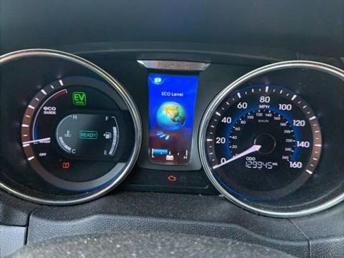 Used 2013 Hyundai Sonata Hybrid FWD image 13