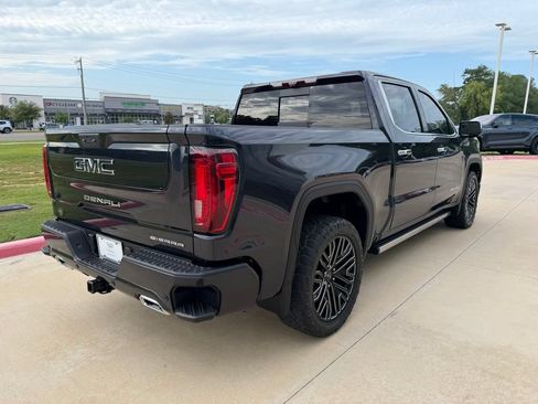 Used 2022 GMC Sierra 1500 Denali Ultimate AWD/4WD image 6