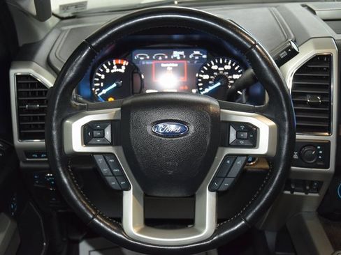 Used 2021 Ford F250 Lariat w/ Lariat Ultimate Package image 35