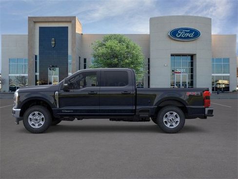 New 2026 Ford F250 XLT w/ XLT Premium Package image 3