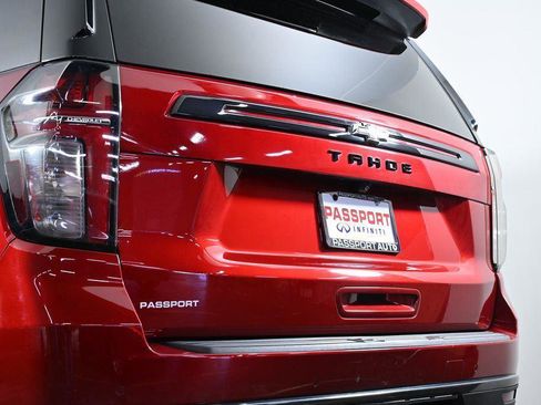 Used 2021 Chevrolet Tahoe Z71 w/ Luxury Package image 7